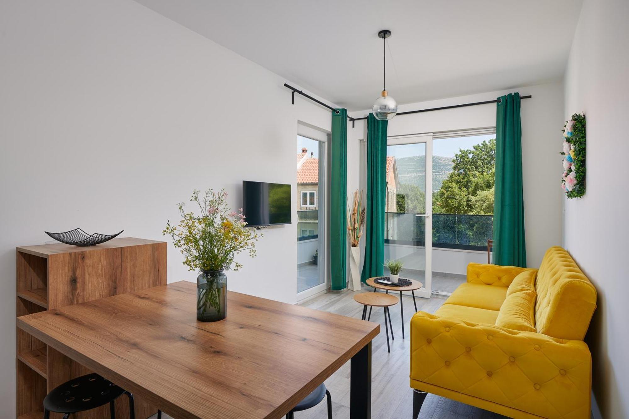 Urban Apartment Endji Mocici Bagian luar foto