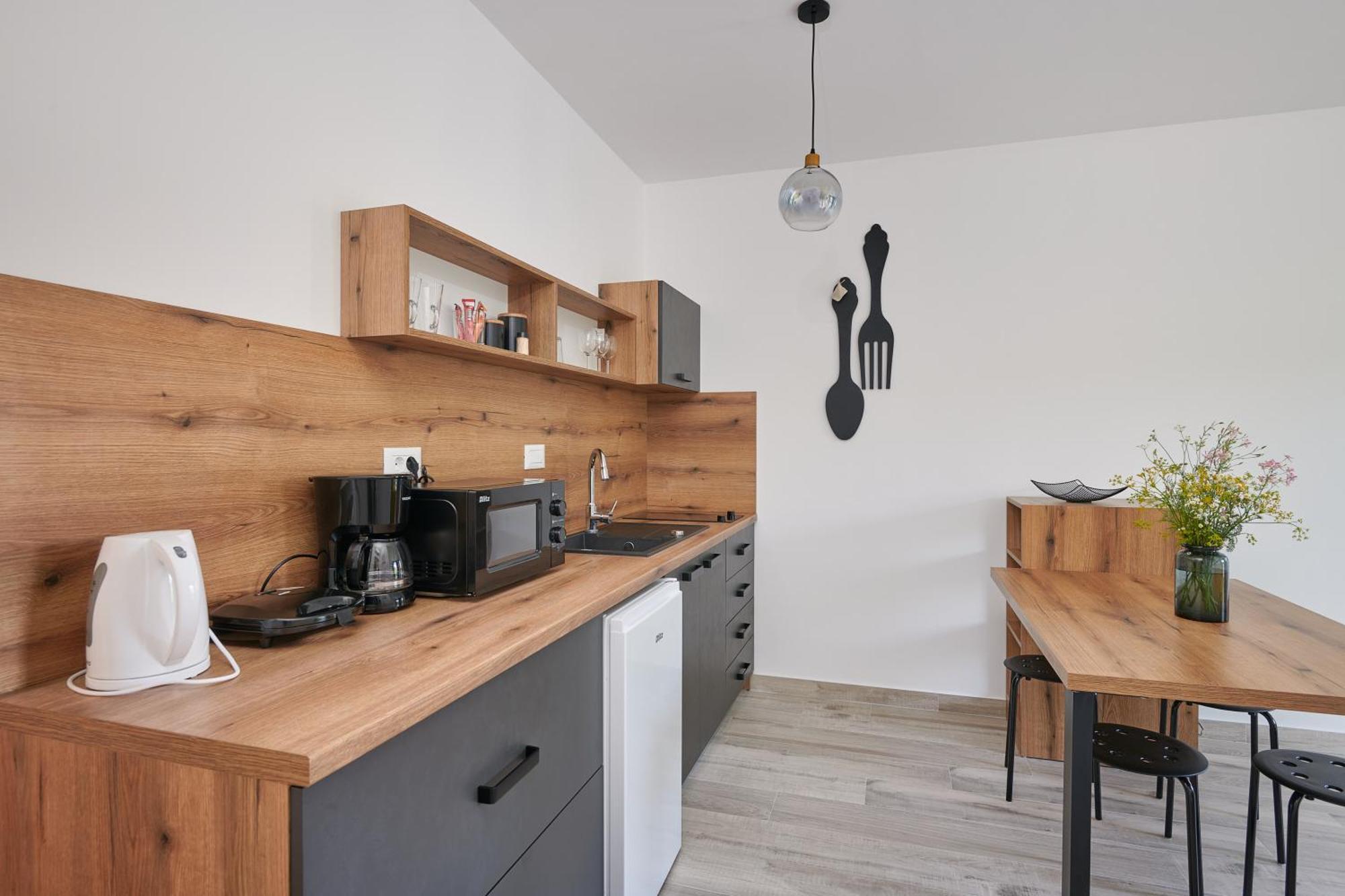 Urban Apartment Endji Mocici Bagian luar foto